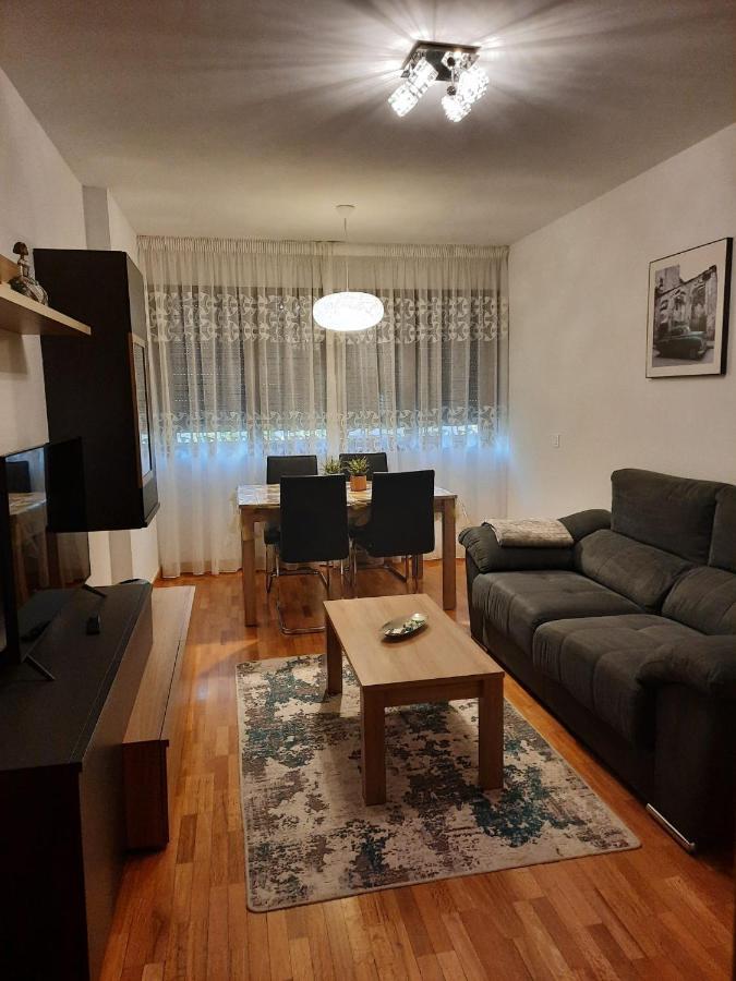Apartamento Bulevar Burgo Εξωτερικό φωτογραφία