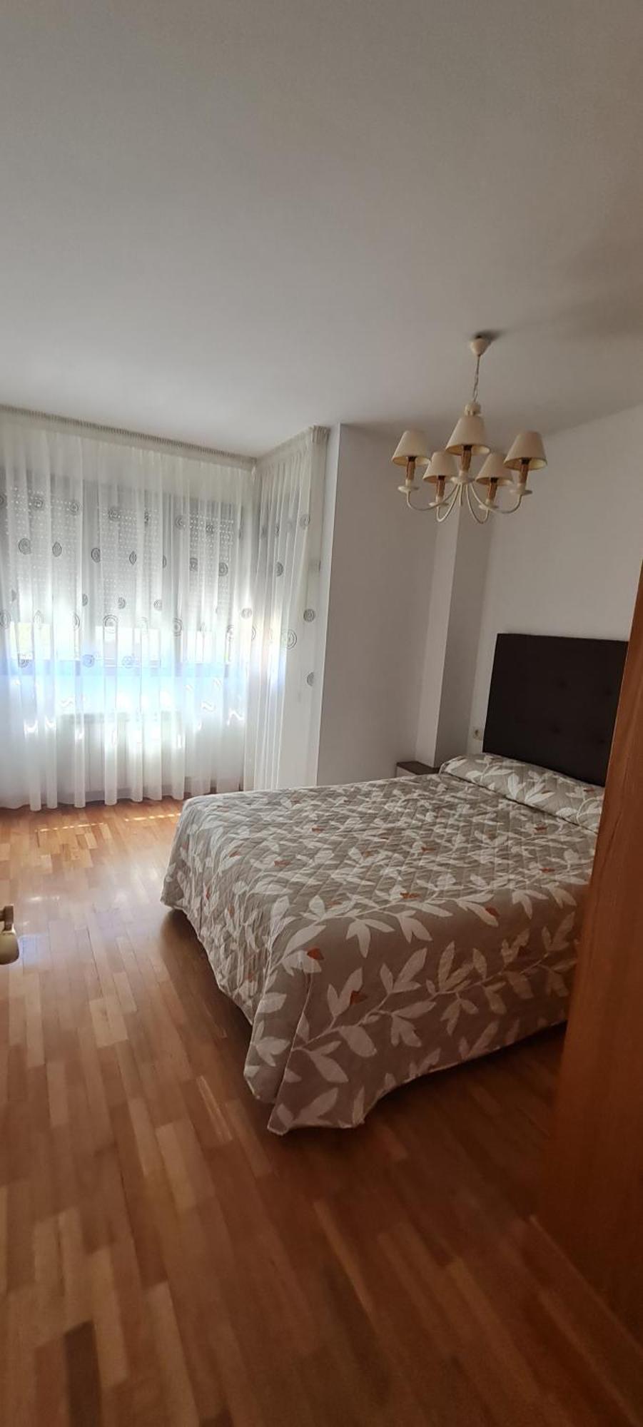 Apartamento Bulevar Burgo Εξωτερικό φωτογραφία